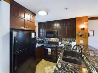 Camp 4 Ski-inski-out Townhome W Ski Shuttle - Snowshoe - 5