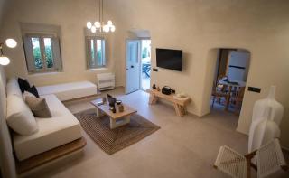 Iama Luxury Suite Santorini - Imerovigli - 2