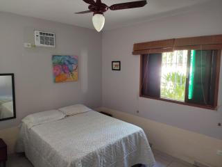 Casa na Boraceia, 100 M praia c roupas cama e banho - São Sebastião - 7