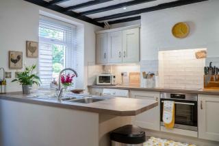 Rose Cottage - 3 Bedroom - Murton Mumbles - Swansea - 2
