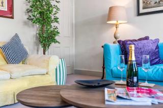 Chic 2 Bed Duplex Apartment in West London by 53 Degrees Property, Great Location! - Londra - 9