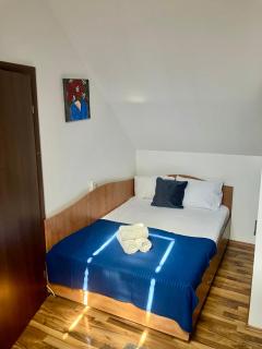 Grinda House - City Center Park and Stay - 4