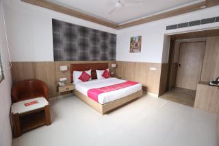 HOTEL CORPORATE SUITE Delhi AIRPORT WITH- FREE AIRPORT PICKUP - 2