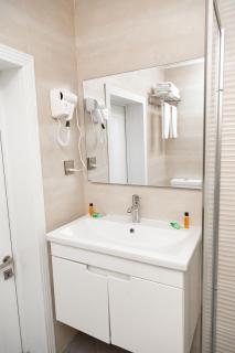 Citadel Inn Hotel - Baku - 3