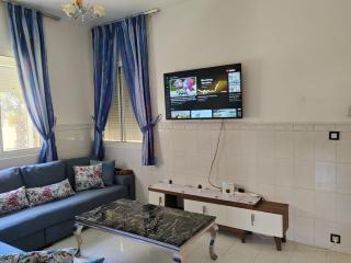 Stylish Coastal Stay with Panoramic Sea Views - Tânger - 7