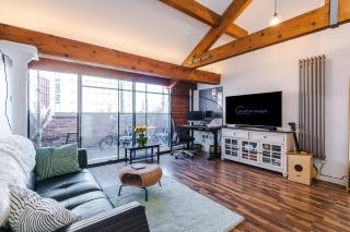 Central MCR 2BR 2BA, Parking, WiFi, Full Kitchen - Manchester - 0