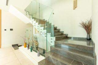 Stylish Villa with Private Pool, Near Clubhouse, Jumeirah Golf Estates by Deluxe Holiday Homes - 3