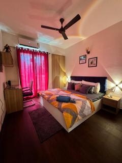 Whispering Willows by Royal rooms - Noida - 1
