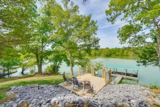 Boat Dock Pet-Friendly Douglas Lake Getaway! - Dandridge - 6
