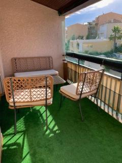 Studio with balcony at the foot of the beach - Sainte-Maxime - 7