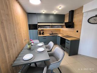 Nissi apartment - Poprad - 9