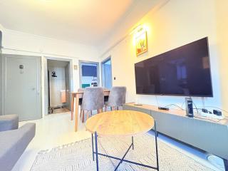 Designed Flat in the Cihangir, 2BA, AC, Lift FİR2 - 0