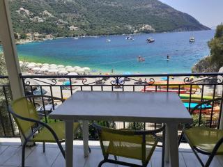 Sea Pebble Studios - Mikros Gialos - 0