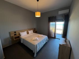 Nami Sea View Near Airport Apartment - Artemida - 5
