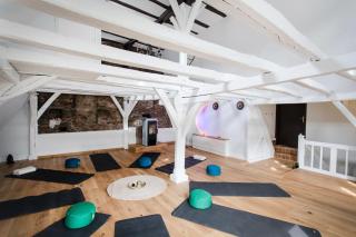 Seminarhaus Heim Retreat, Fachwerkhaus von 1451, Yoga, Naturgarten für 10 Personen - 9