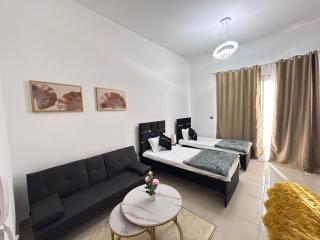 Stylish Studio Fast Wi-Fi 5 Min to Business Bay - 2