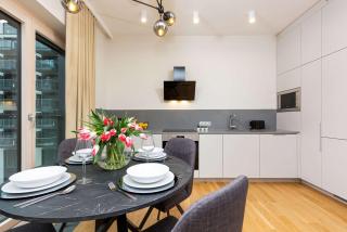 Mennica Residence Warsaw Luxury Family Apartment with Parking and 3 Bedrooms by Renters Prestige - Varsavia - 4