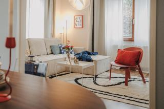 LINDEN Apartment für bis zu 6 Personen mit Parkplatz, Terrasse, 2 Bäder und Babybett - Oldenbourg - 7
