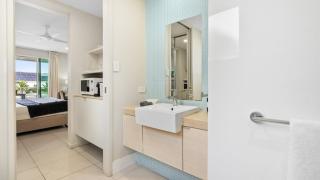 Shoreside Studio at 201 - Cairns North - 2