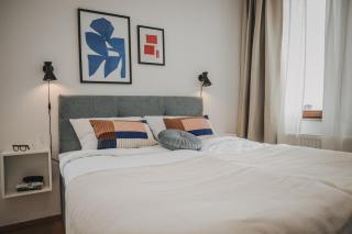 LINDEN Apartment für bis zu 6 Personen mit Parkplatz, Terrasse, 2 Bäder und Babybett - Oldenbourg - 9