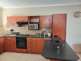 Makalani Square Apartment - Ongwediva - 6