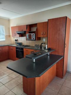 Makalani Square Apartment - Ongwediva - 5