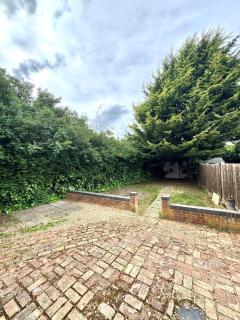 Rushden Home - Perfect for Contractors - Free Parking - Sleeps 5 - Garden - Netflix and HDR TV - 6