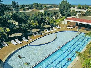 Riverview Kalbarri 70 | Poolside | Pool | Sleeps 5 - 4