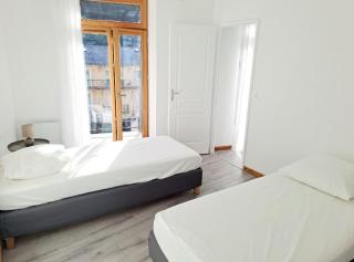 Spacieux T4 centre village - Guillaumes - 4