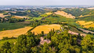 Rocchetta Cionini - a Castle overlooking the Motor Valley - Montebaranzone - 1