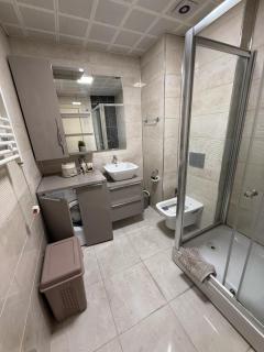 Leona Lux Apartment Skopje - Skopje - 2