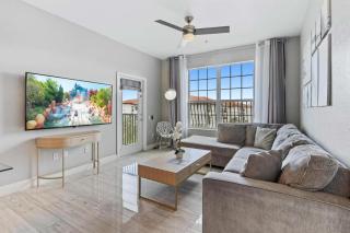 4102 Stylish 3-Bedroom Apartment at Vista Cay 404 - 8