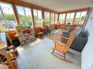 Renovated Ambrose House with Antique Decor and Sun Porch - Center Harbor - 5