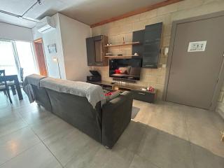 two bedroom apartment in Msida - Msida - 8