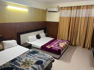 HOTEL KRISHNA INTERNATIONAL ISCKON TEMPLe - Vrindavan - 3