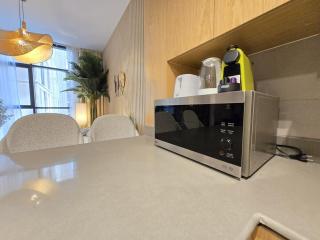Forest Honeymoon Suite With Pool View by BlueCloud holidays - Sharjah - 7
