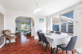 Coastal Grove - Sunlit Stay near Beach and Hot Springs - Tootgarook - 1
