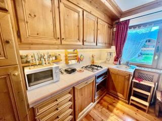 Dolomiti quiet apartment with garden - San Vito - 8
