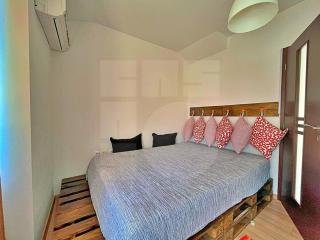 Sunny Cozy Retreat Big Balcony - Varna City - 9