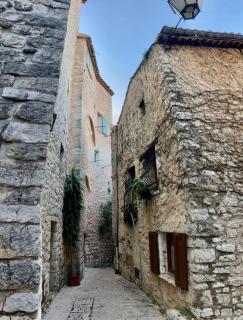 Centered old town - Tourrettes-sur-Loup - 2