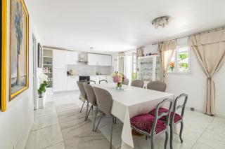 LA VILLA DES FLEURS en duplex avec jardin et piscine - Le Cannet - 9