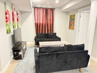 Beautiful 2 bedrooms Basement suite - Airdrie - 9