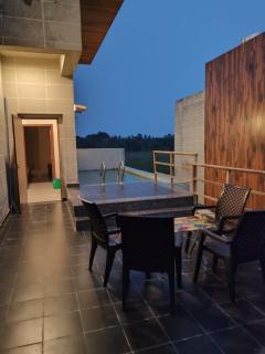 Aqua Golf Villa Kolkata - kolkata - 0