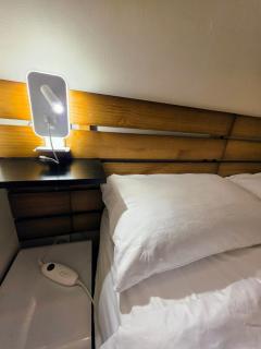 2 Pièces accès par code proche Metro - 1