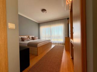 Miromara Hotel Pool Bar - Karaburun - 8