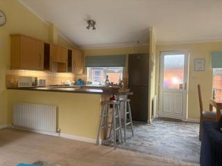 Lukes Lodge, where the fun begins, Woodland View, Hot Tub, dog friendly - Chudleigh Knighton - 7