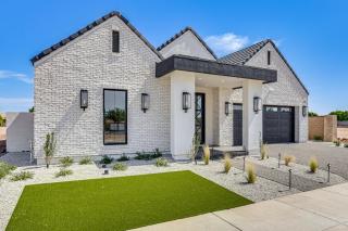 Near Golf - Gem with Funished Patio in Chandler! - 8