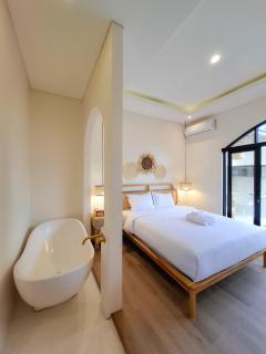 Cerita Kita Villa D by Staycation Villa Jogja - Jetis - 8