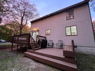Lovely tranquil spot for family and friends to gather - Tobyhanna - 8