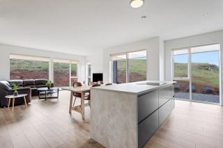 3BR Modern & Spacious Golden Circle Home - Reykholt - 9
